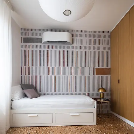 San Domenico With Garden View R&r Apartment Venice